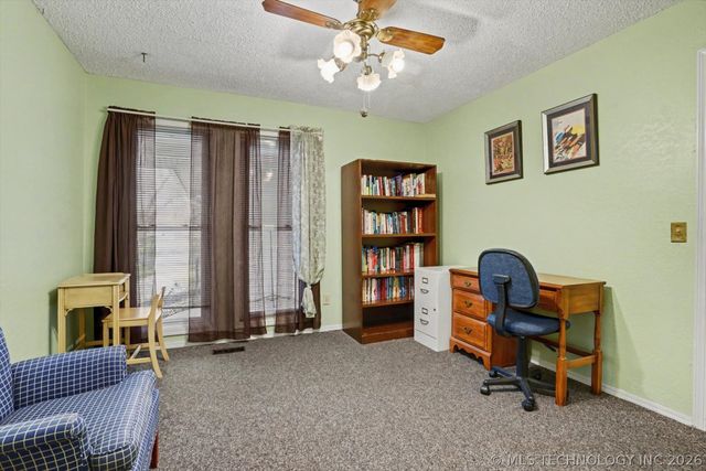 868 W Commercial Street, Broken Arrow, OK 74012