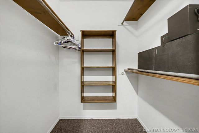 868 W Commercial Street, Broken Arrow, OK 74012