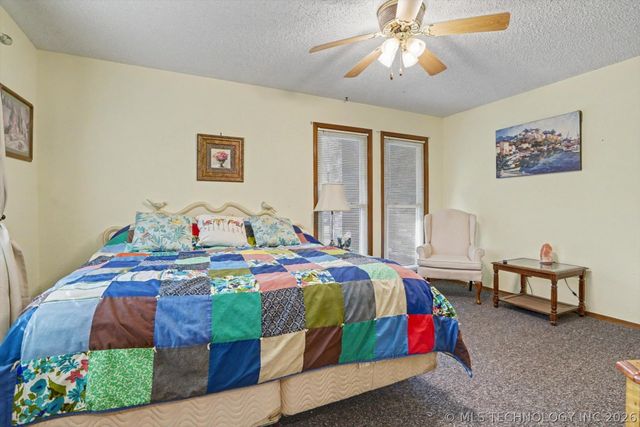 868 W Commercial Street, Broken Arrow, OK 74012