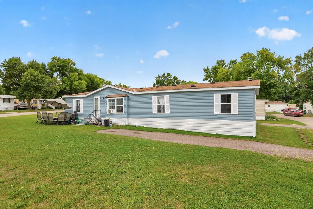 400 Center Avenue S 80, Montrose, MN 55363 — photo 4