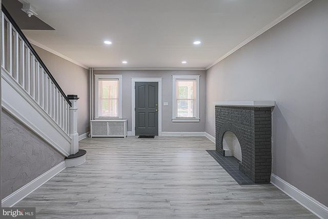 2117 PARK AVE, Baltimore, MD 21217