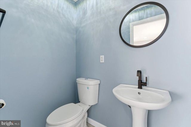 629 W COMMODORE BLVD W, Jackson, NJ 08527
