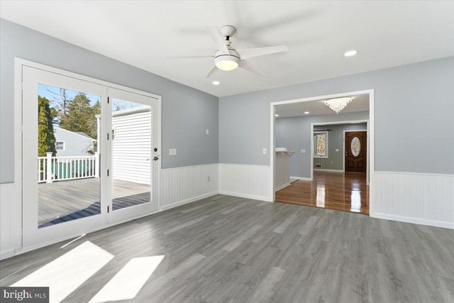 629 W COMMODORE BLVD W, Jackson, NJ 08527