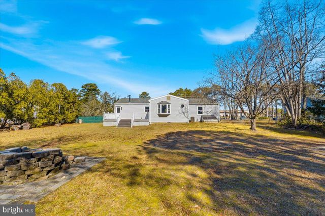 629 W COMMODORE BLVD W, Jackson, NJ 08527