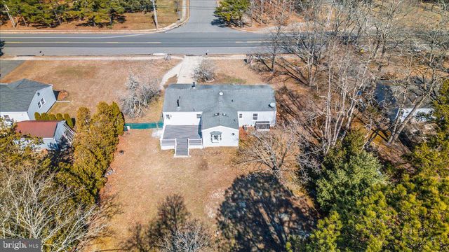 629 W COMMODORE BLVD W, Jackson, NJ 08527