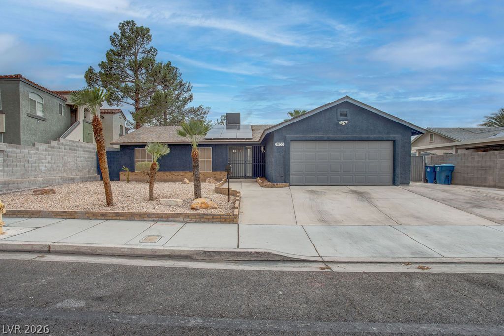 1800 North Torrey Pines Drive, Las Vegas, NV 89108 — photo 2