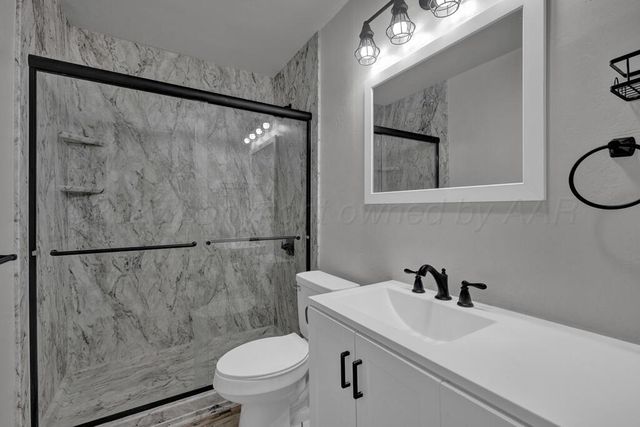 2618 13th Avenue, Canyon, TX 79015