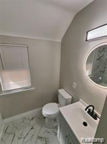 18411 Asbury Park, Detroit, MI 48235