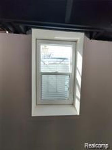 18411 Asbury Park, Detroit, MI 48235