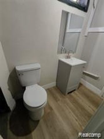 18411 Asbury Park, Detroit, MI 48235