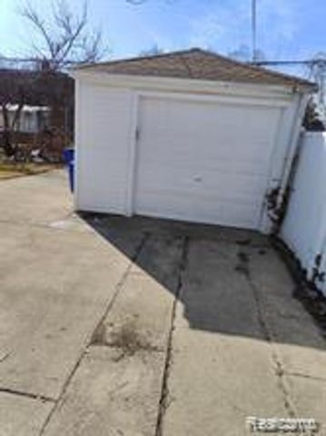 18411 Asbury Park, Detroit, MI 48235