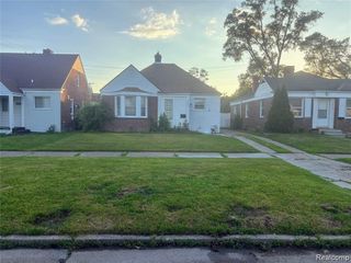 18411 Asbury Park, Detroit, MI 48235