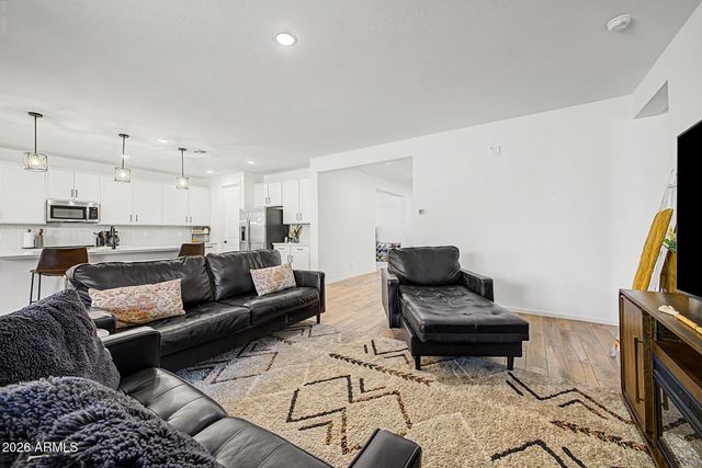 15762 W CHERYL Drive, Waddell, AZ 85355