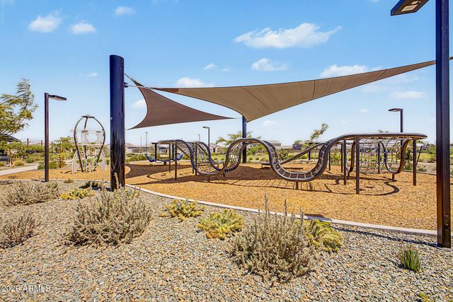 15762 W CHERYL Drive, Waddell, AZ 85355