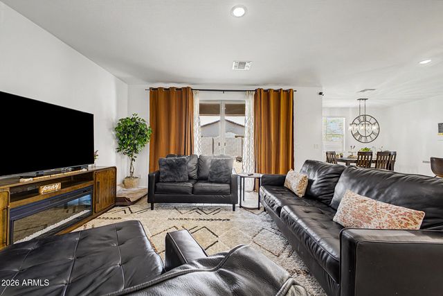 15762 W CHERYL Drive, Waddell, AZ 85355