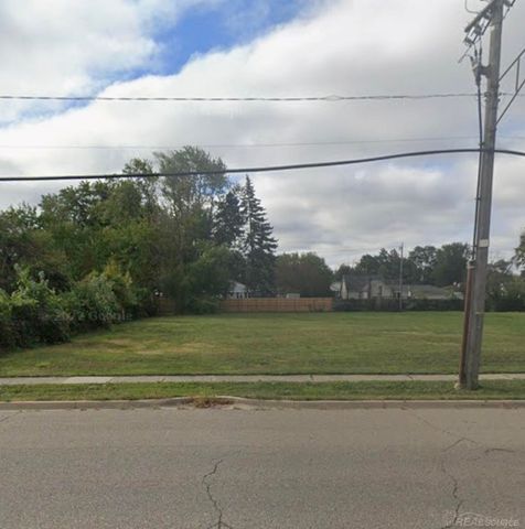 11878 Stephens Rd Road, Warren, MI 48089