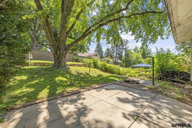 1601 N 60th Street, Omaha, NE 68104