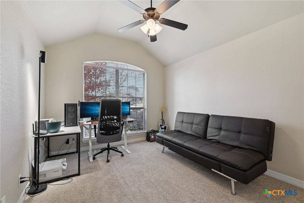 Image 12 of property listing at 1921 Merlin Drive, Harker Heights, TX 76548