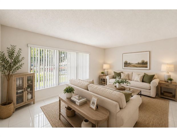 8206 VASSAR CIR, Tampa, FL 33634