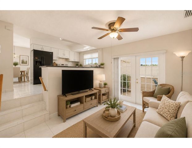 8206 VASSAR CIR, Tampa, FL 33634