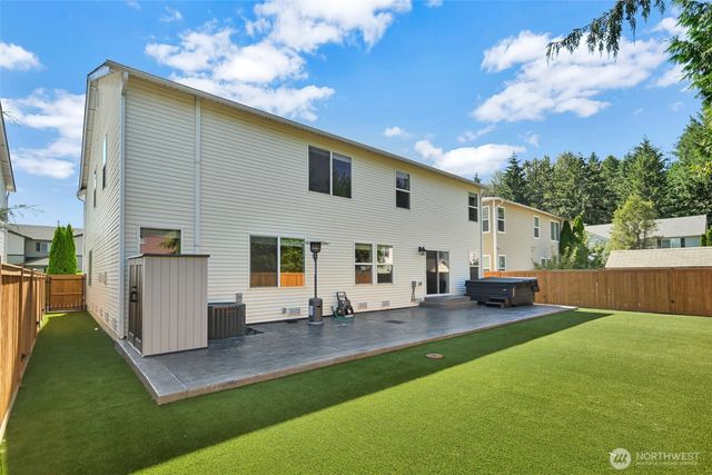 9311 179th E, Puyallup, WA 98375
