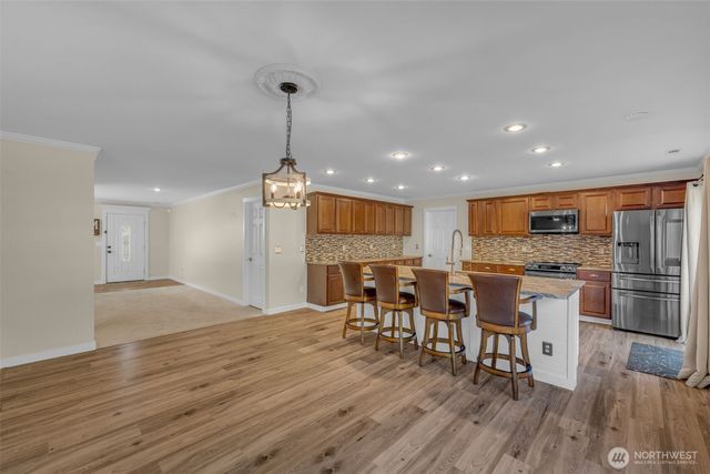 9311 179th E, Puyallup, WA 98375
