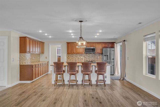 9311 179th E, Puyallup, WA 98375