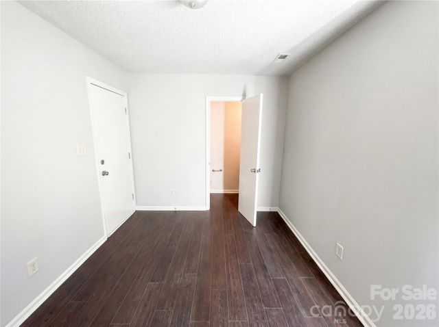 1136 Ballina Way, Charlotte, NC 28214