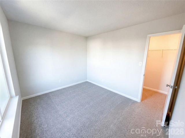 1136 Ballina Way, Charlotte, NC 28214