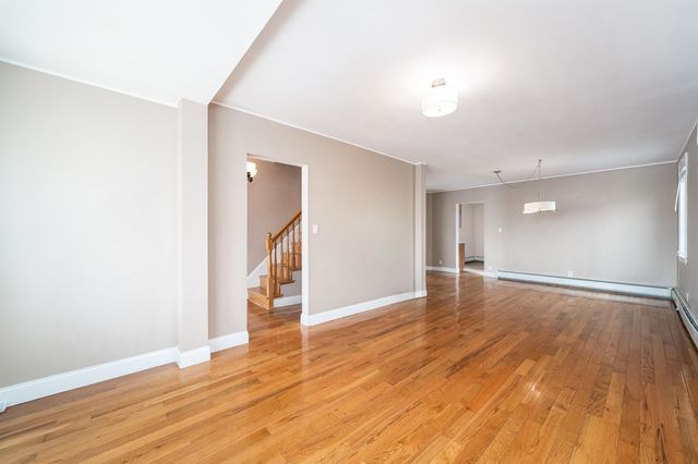 46 EAST 16TH ST, Bayonne, NJ 07002