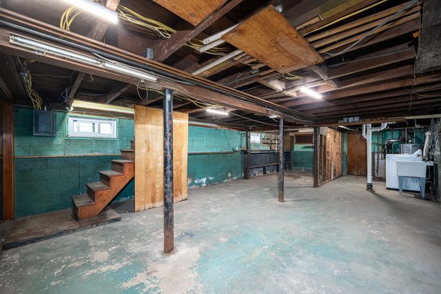 46 EAST 16TH ST, Bayonne, NJ 07002