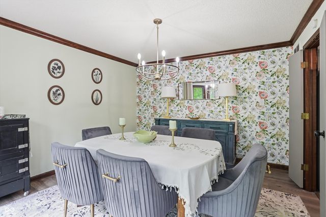 755 Round Court, Zionsville, IN 46077