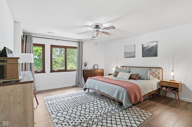 755 Round Court, Zionsville, IN 46077
