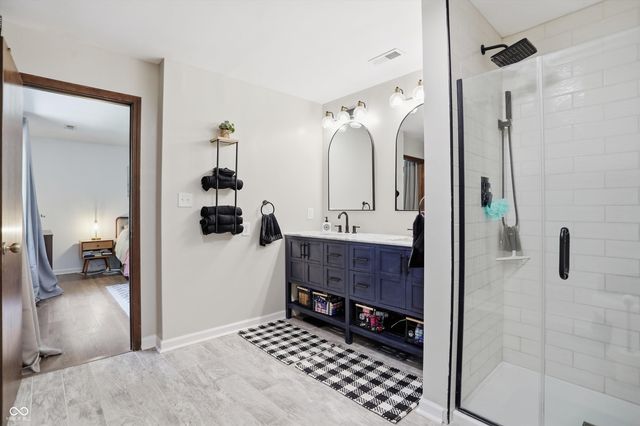 755 Round Court, Zionsville, IN 46077