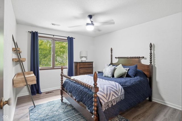 755 Round Court, Zionsville, IN 46077