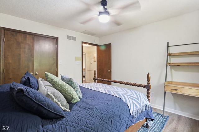 755 Round Court, Zionsville, IN 46077