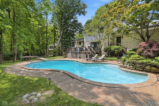 755 Round Court, Zionsville, IN 46077