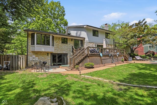 755 Round Court, Zionsville, IN 46077