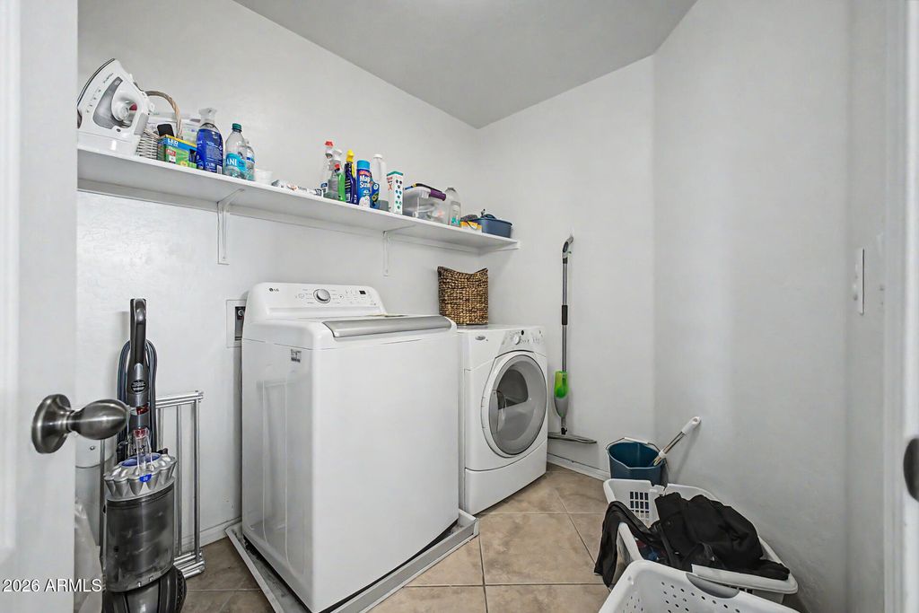 Image 27 of property listing at 4440 E LOS ALTOS Drive, Gilbert, AZ 85297