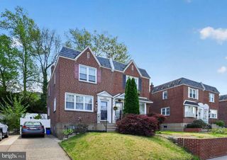 7635 BURHOLME AVE, Philadelphia, PA 19111