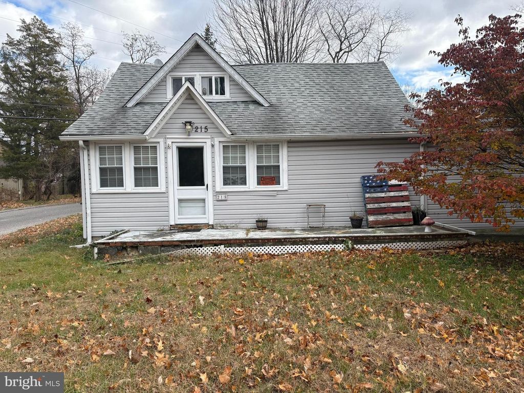 215 ERIAL RD, Pine Hill, NJ 08021