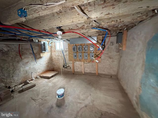 2113 N WOODSTOCK ST, Philadelphia, PA 19121