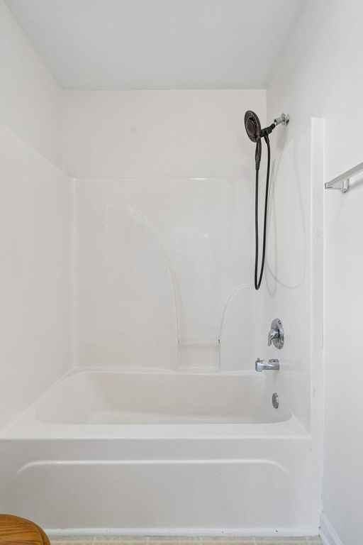 Image 17 of property listing at 1207 Shadow Mist Lane, Charleston, SC 29492