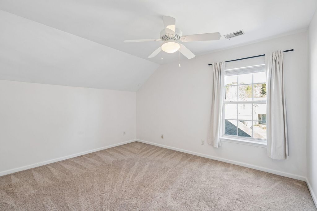 Image 25 of property listing at 1207 Shadow Mist Lane, Charleston, SC 29492