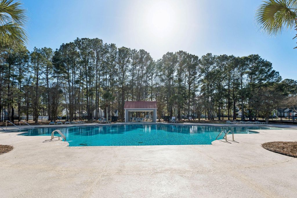 Image 36 of property listing at 1207 Shadow Mist Lane, Charleston, SC 29492