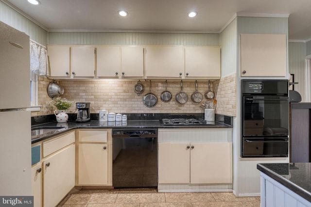 12632 BISCAYNE DRIVE, Philadelphia, PA 19154
