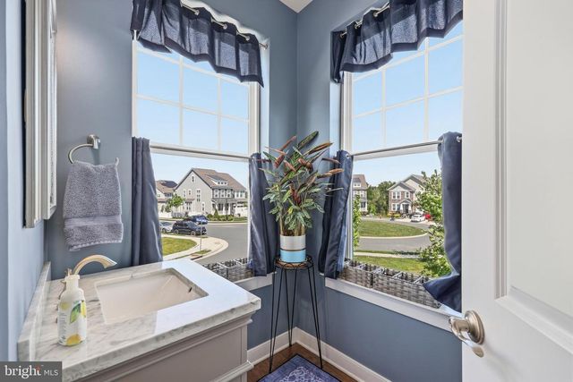 19272 BROOKWATER TER, Leesburg, VA 20175
