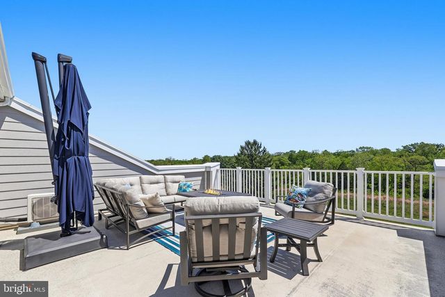 19272 BROOKWATER TER, Leesburg, VA 20175