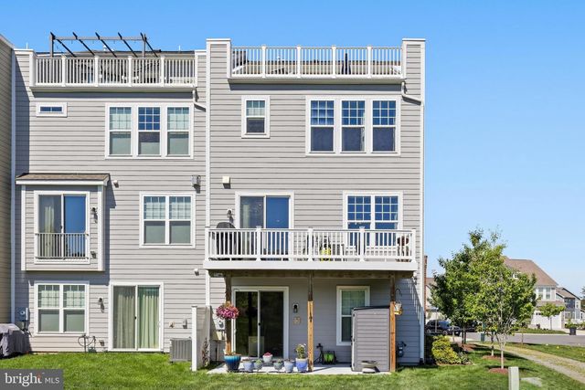 19272 BROOKWATER TER, Leesburg, VA 20175