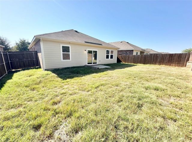 421 Starboard Drive, Crowley, TX 76036